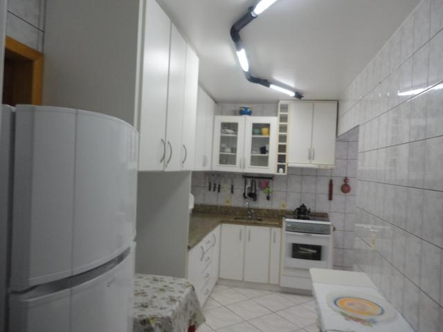 Apartamento à venda com 3 quartos - Foto 2