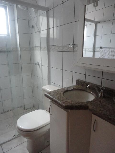 Apartamento à venda com 3 quartos - Foto 12