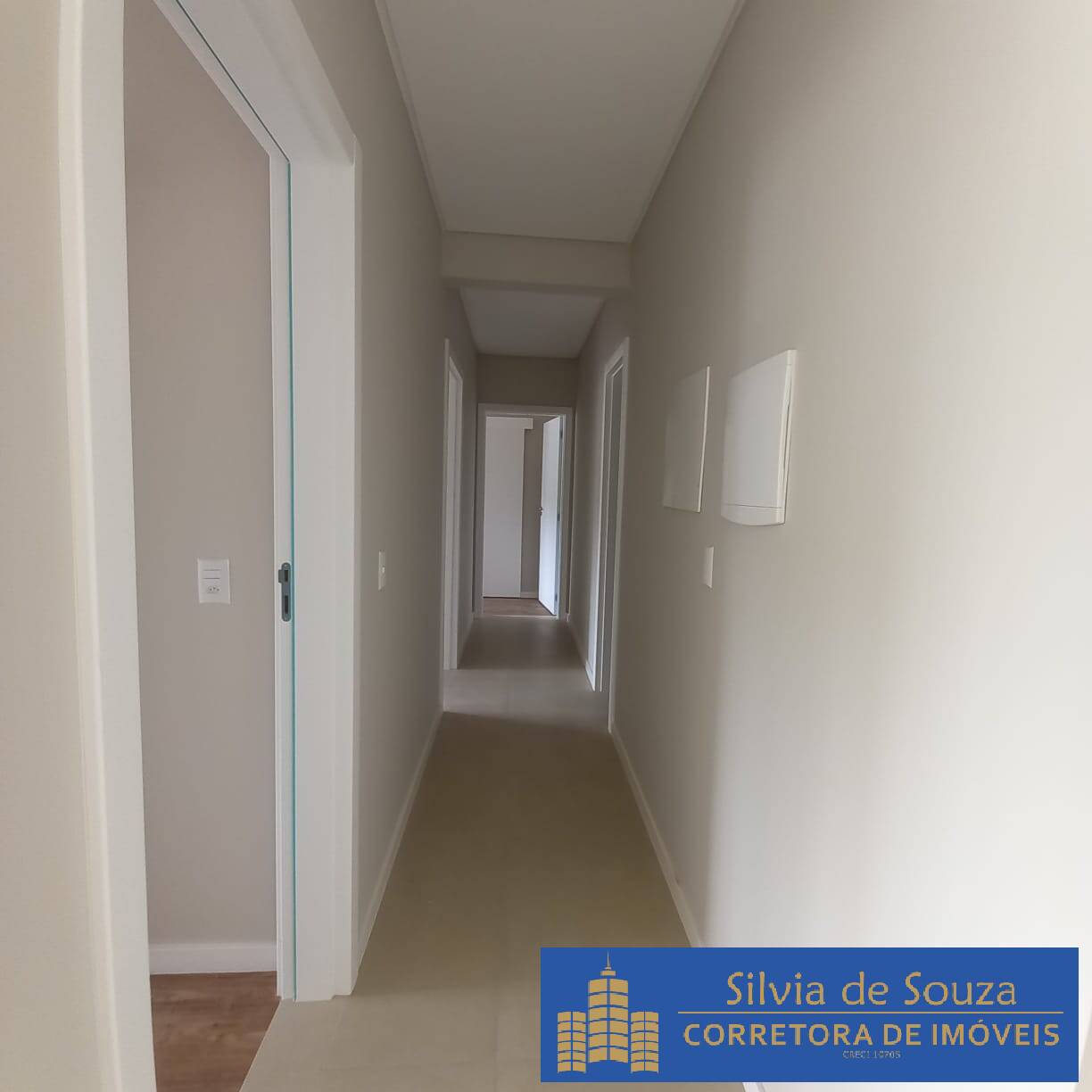 Apartamento à venda com 3 quartos, 94m² - Foto 5