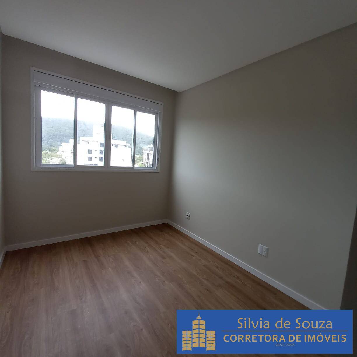 Apartamento à venda com 3 quartos, 94m² - Foto 10