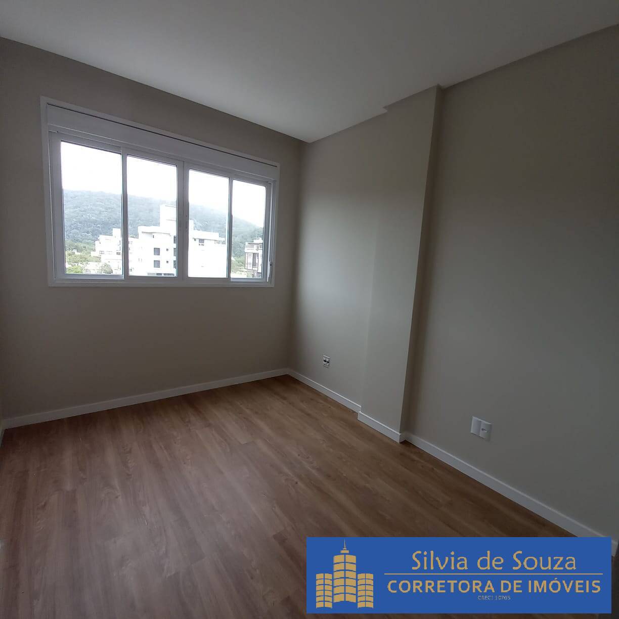 Apartamento à venda com 3 quartos, 94m² - Foto 14