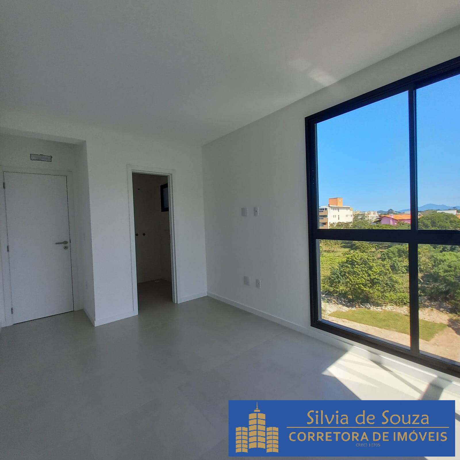 Apartamento à venda com 2 quartos, 77m² - Foto 4