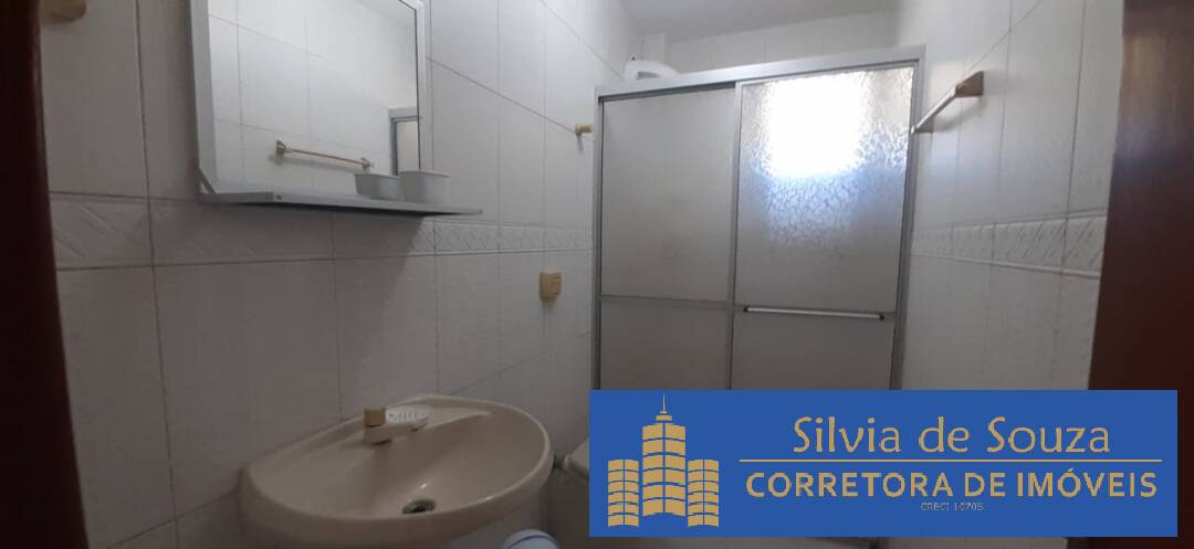 Apartamento para alugar com 2 quartos, 68m² - Foto 9