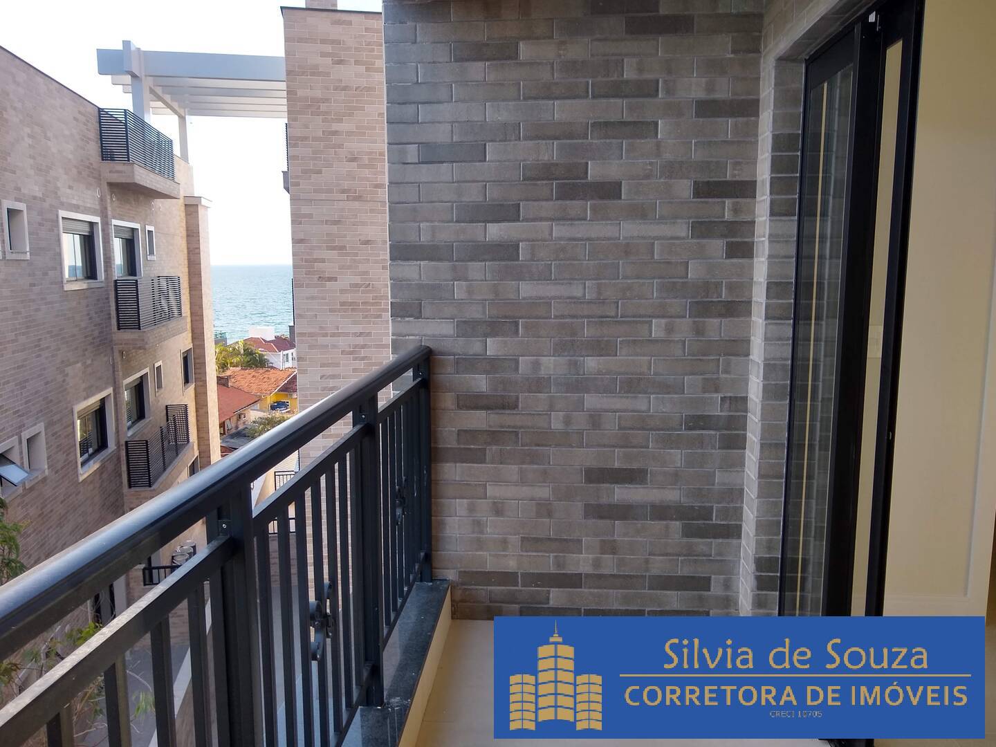 Apartamento à venda com 3 quartos, 221m² - Foto 9