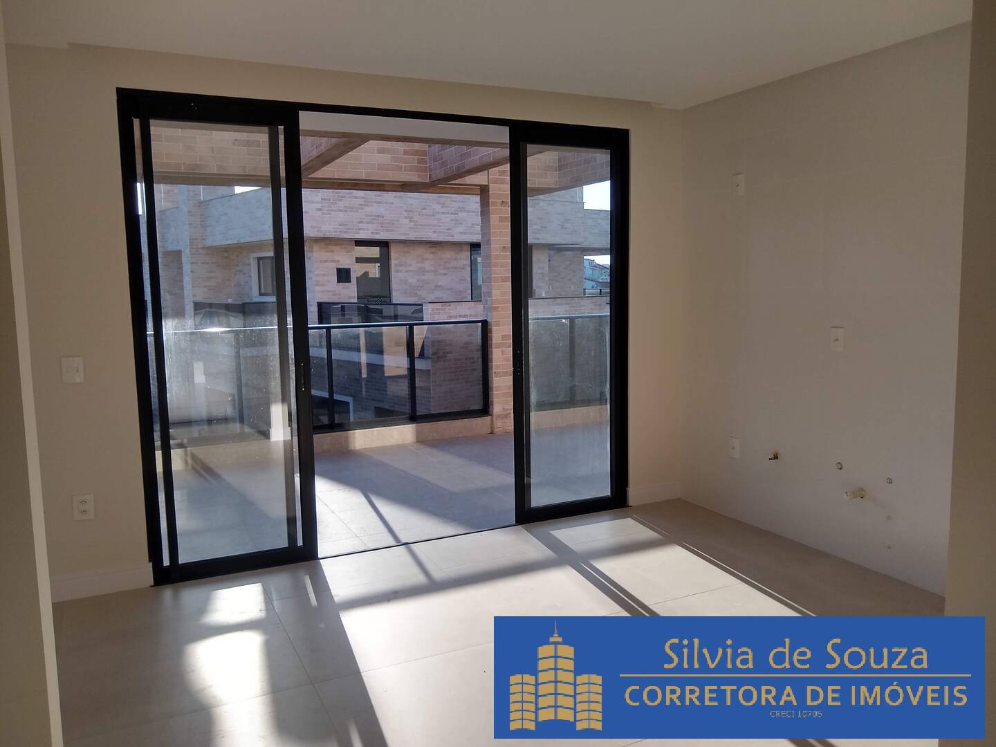 Apartamento à venda com 3 quartos, 221m² - Foto 17