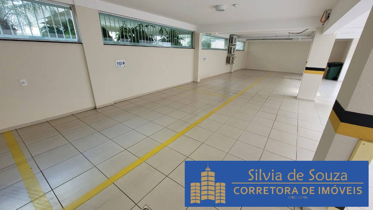 Apartamento à venda com 3 quartos, 220m² - Foto 26