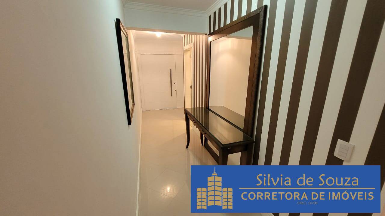 Apartamento à venda com 3 quartos, 220m² - Foto 11