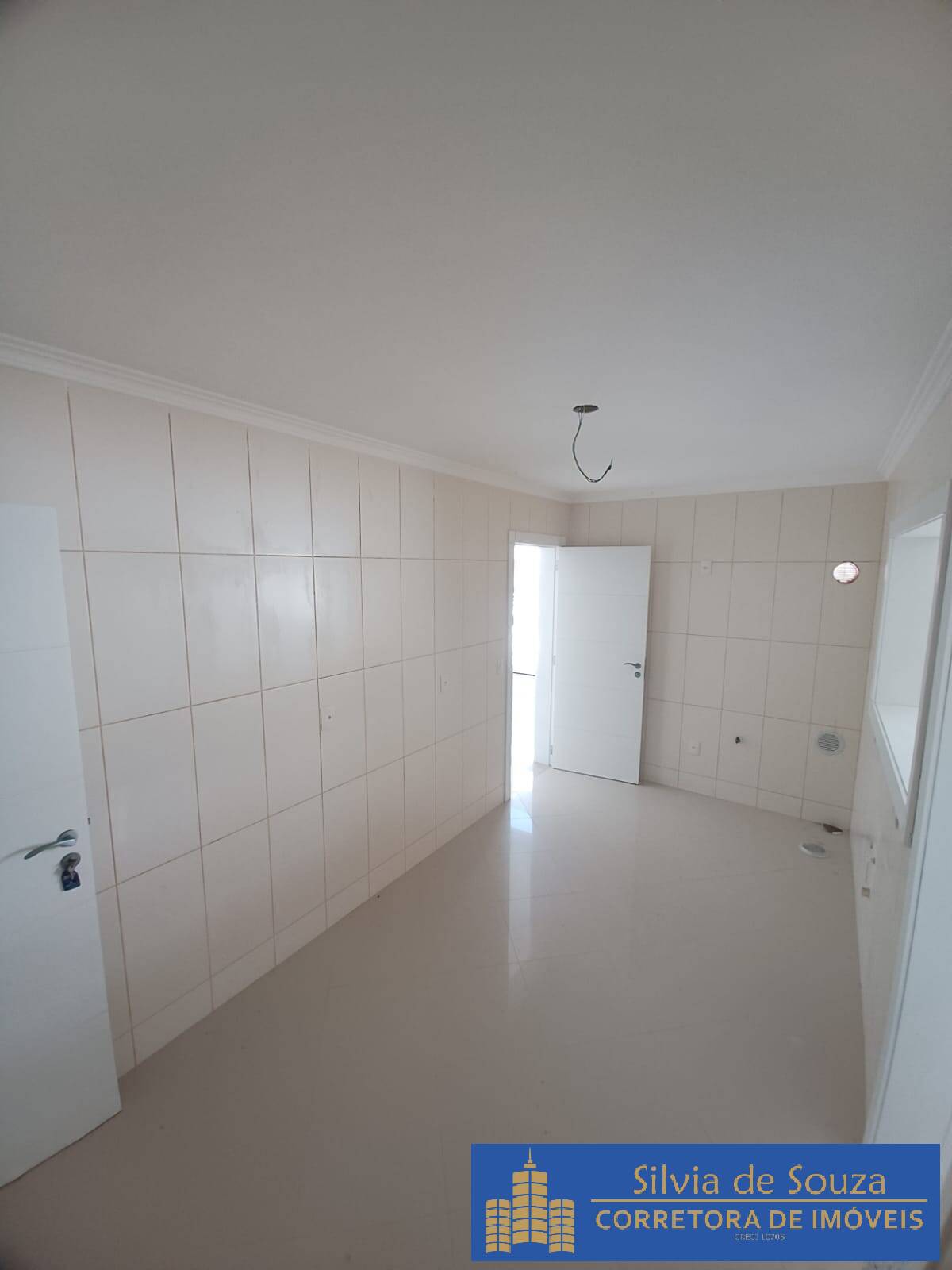 Apartamento à venda com 3 quartos, 180m² - Foto 17