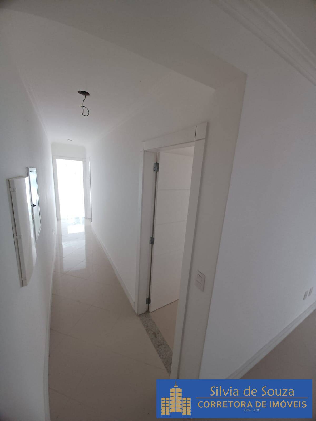 Apartamento à venda com 3 quartos, 180m² - Foto 18