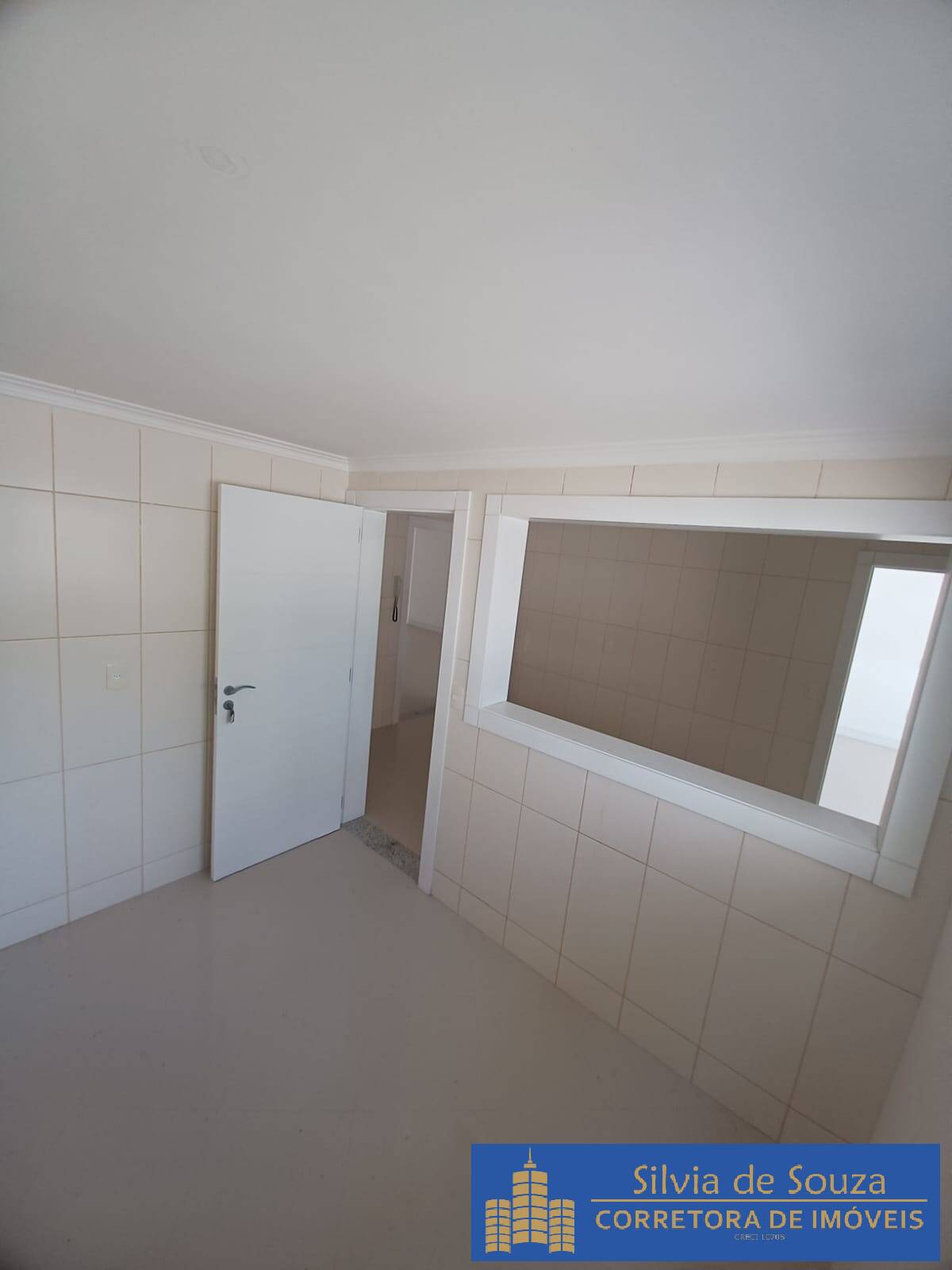 Apartamento à venda com 3 quartos, 180m² - Foto 21