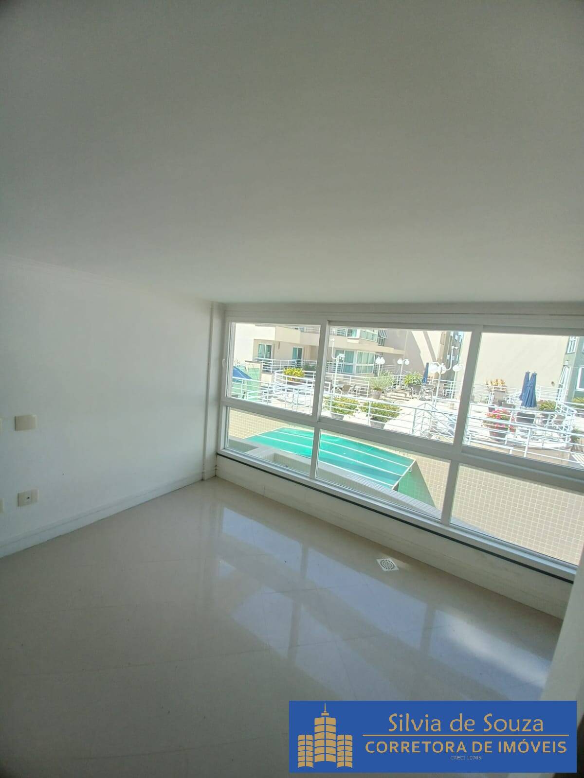 Apartamento à venda com 3 quartos, 180m² - Foto 20