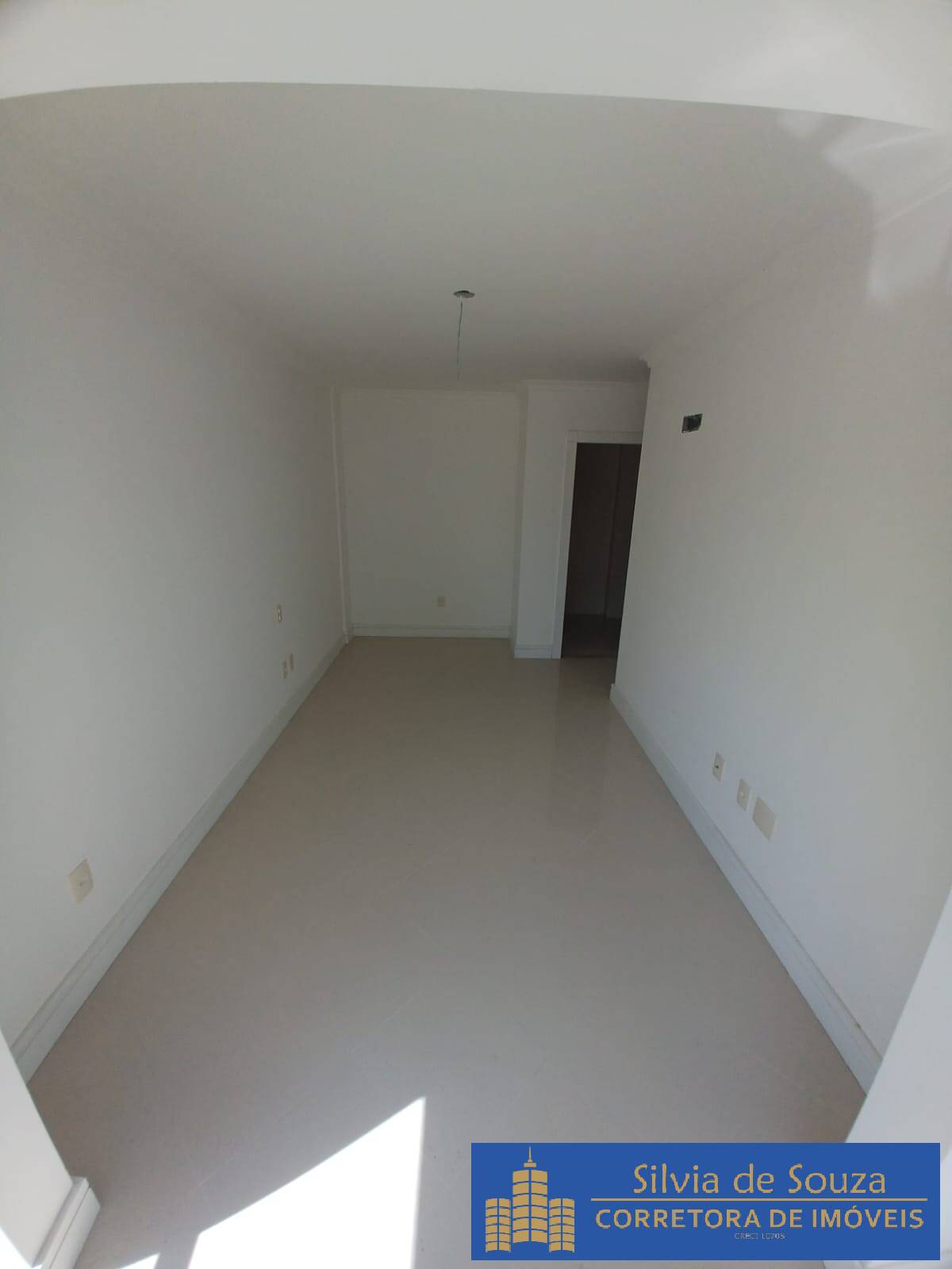 Apartamento à venda com 3 quartos, 180m² - Foto 33