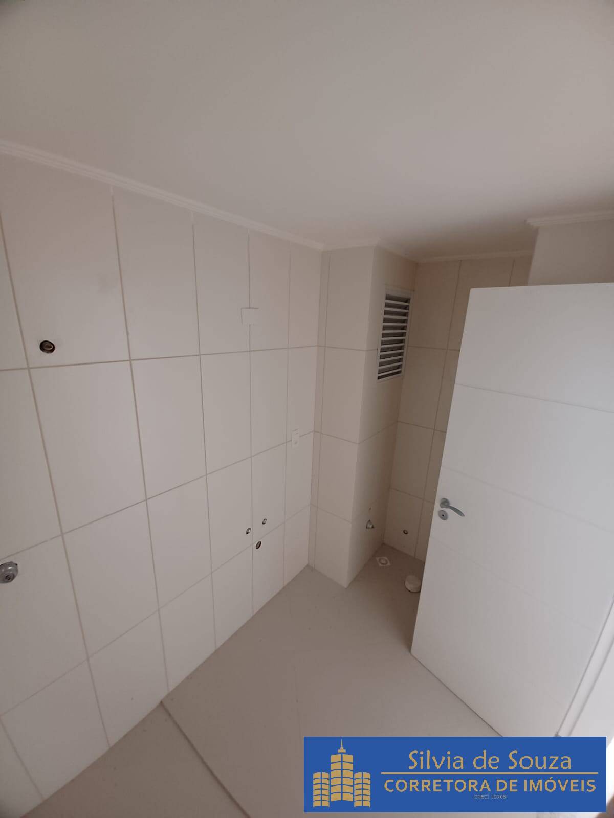 Apartamento à venda com 3 quartos, 180m² - Foto 34