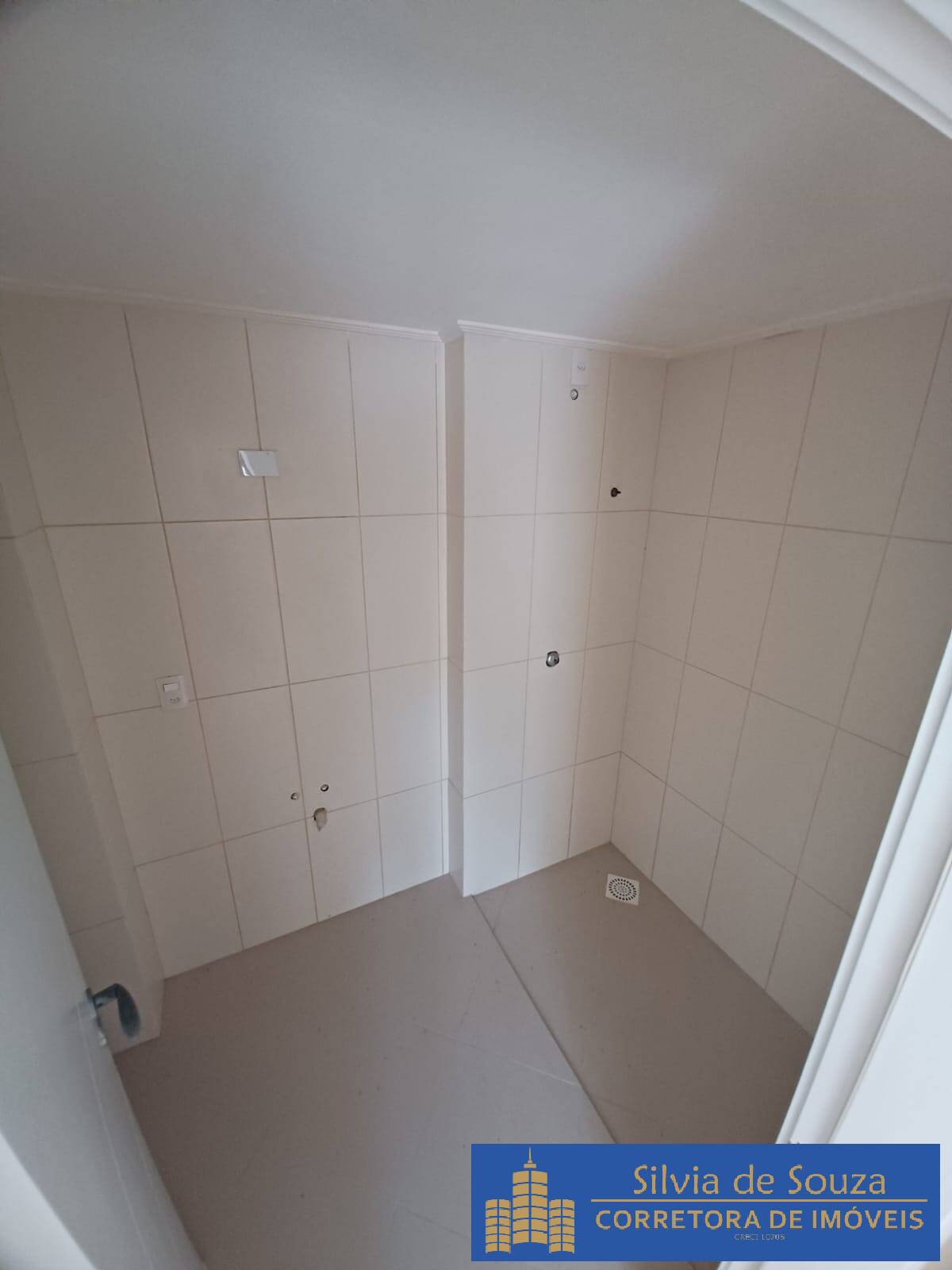 Apartamento à venda com 3 quartos, 180m² - Foto 42