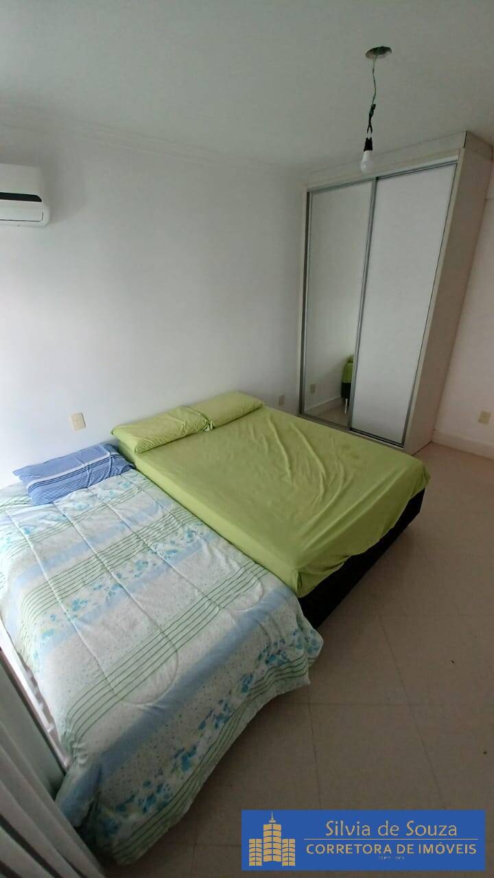 Apartamento à venda com 3 quartos, 220m² - Foto 14