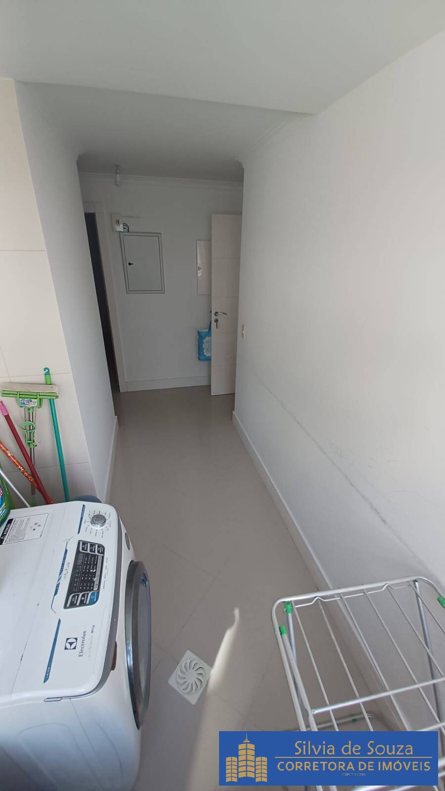 Apartamento à venda com 3 quartos, 220m² - Foto 37