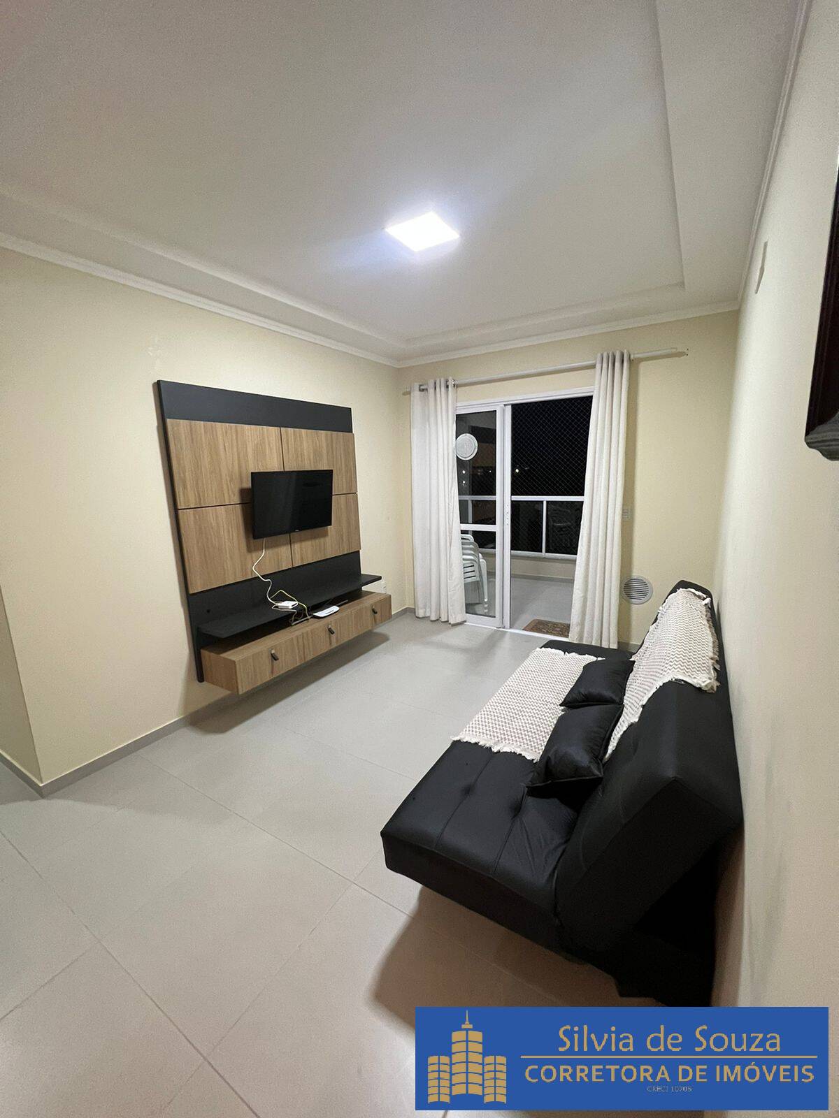 Apartamento à venda com 2 quartos, 70m² - Foto 18