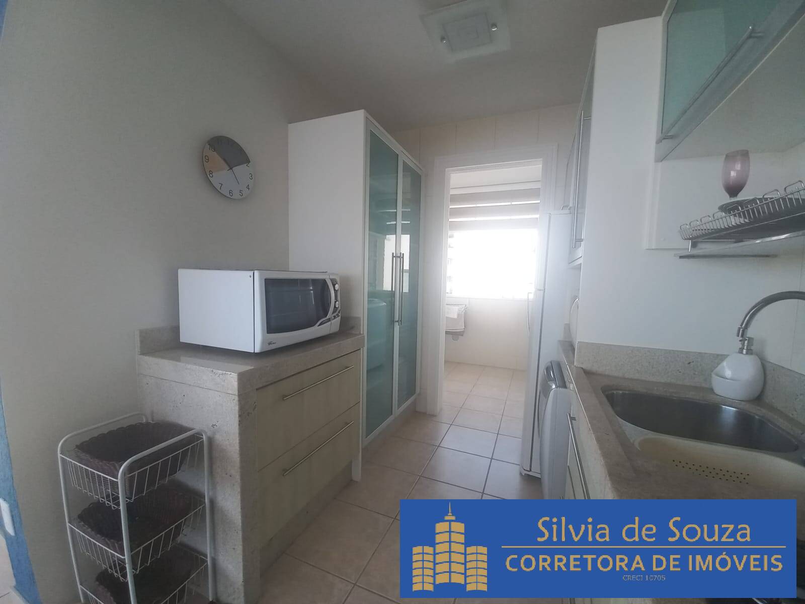 Apartamento à venda com 3 quartos, 180m² - Foto 8