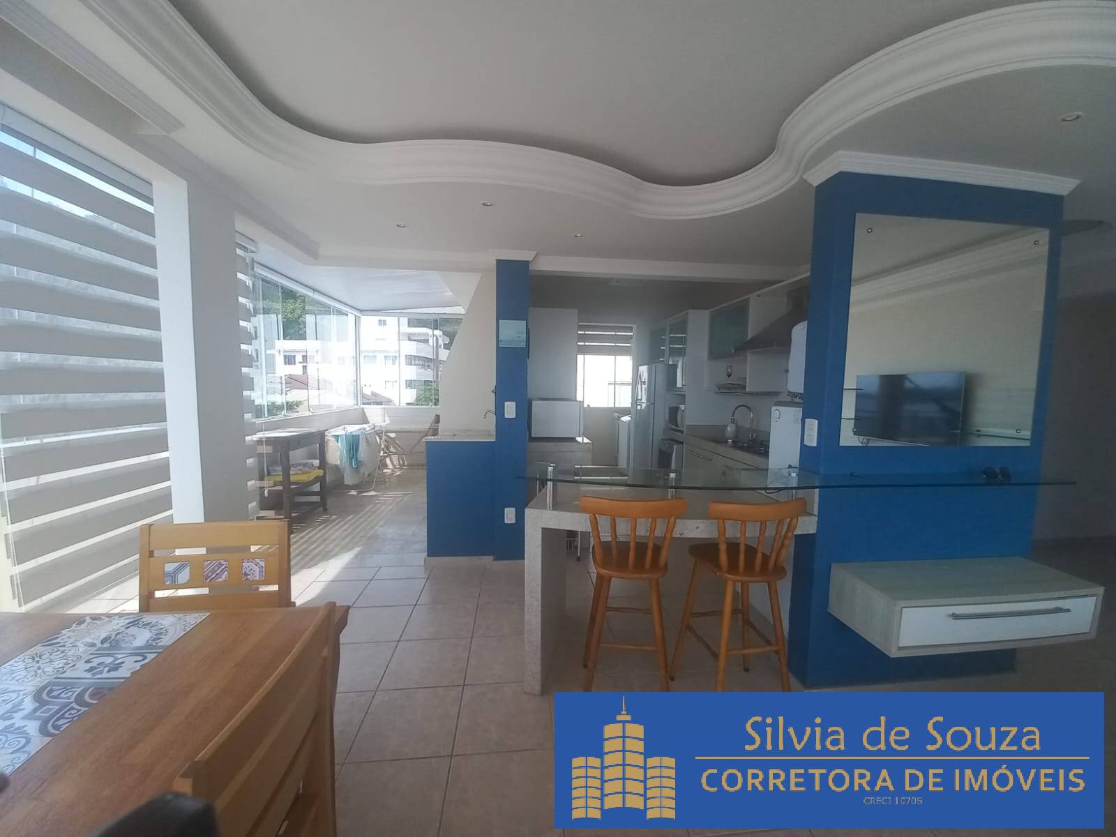 Apartamento à venda com 3 quartos, 180m² - Foto 5