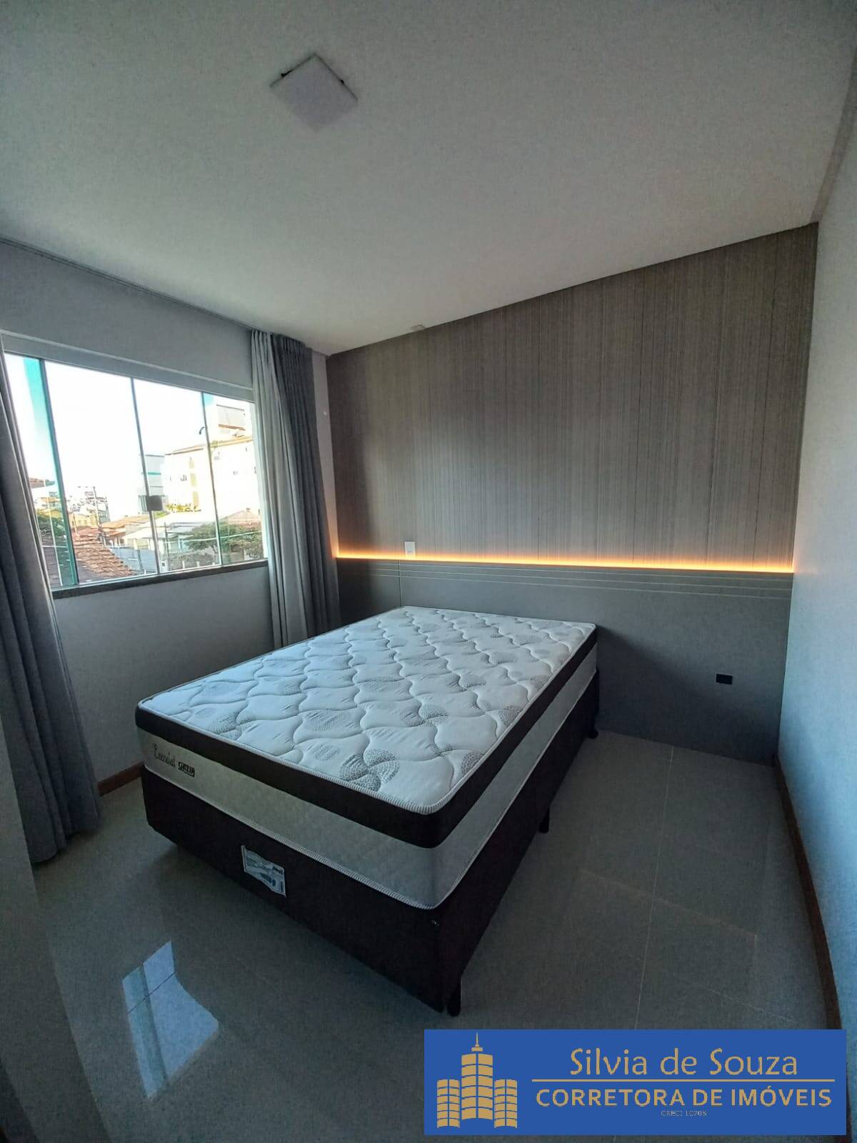 Apartamento à venda com 2 quartos, 80m² - Foto 11