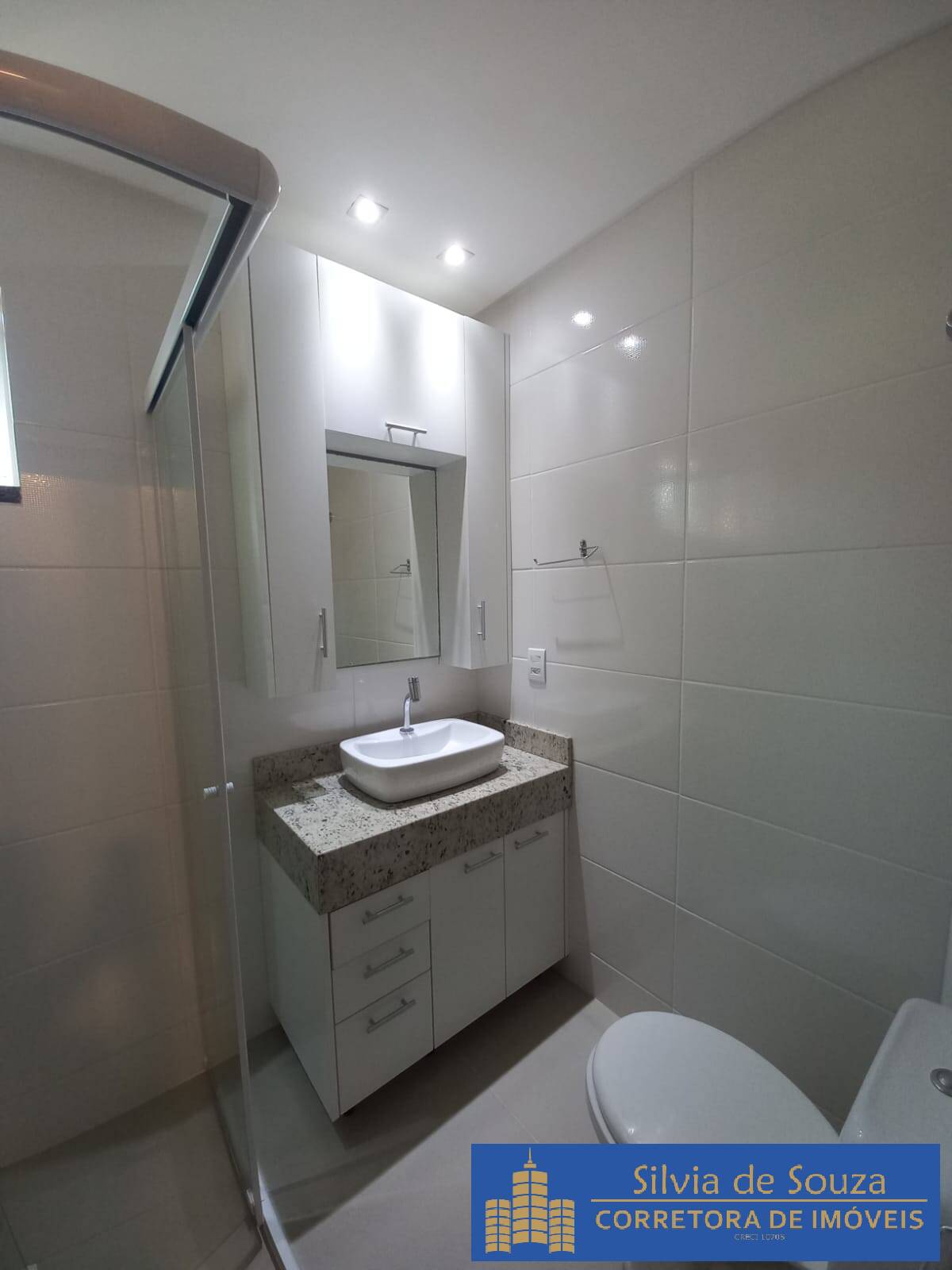 Apartamento à venda com 2 quartos, 80m² - Foto 15