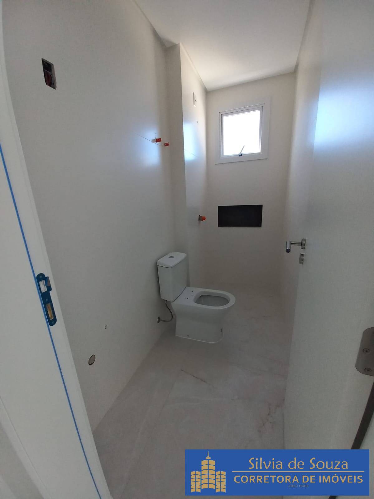 Apartamento à venda com 3 quartos, 121m² - Foto 18