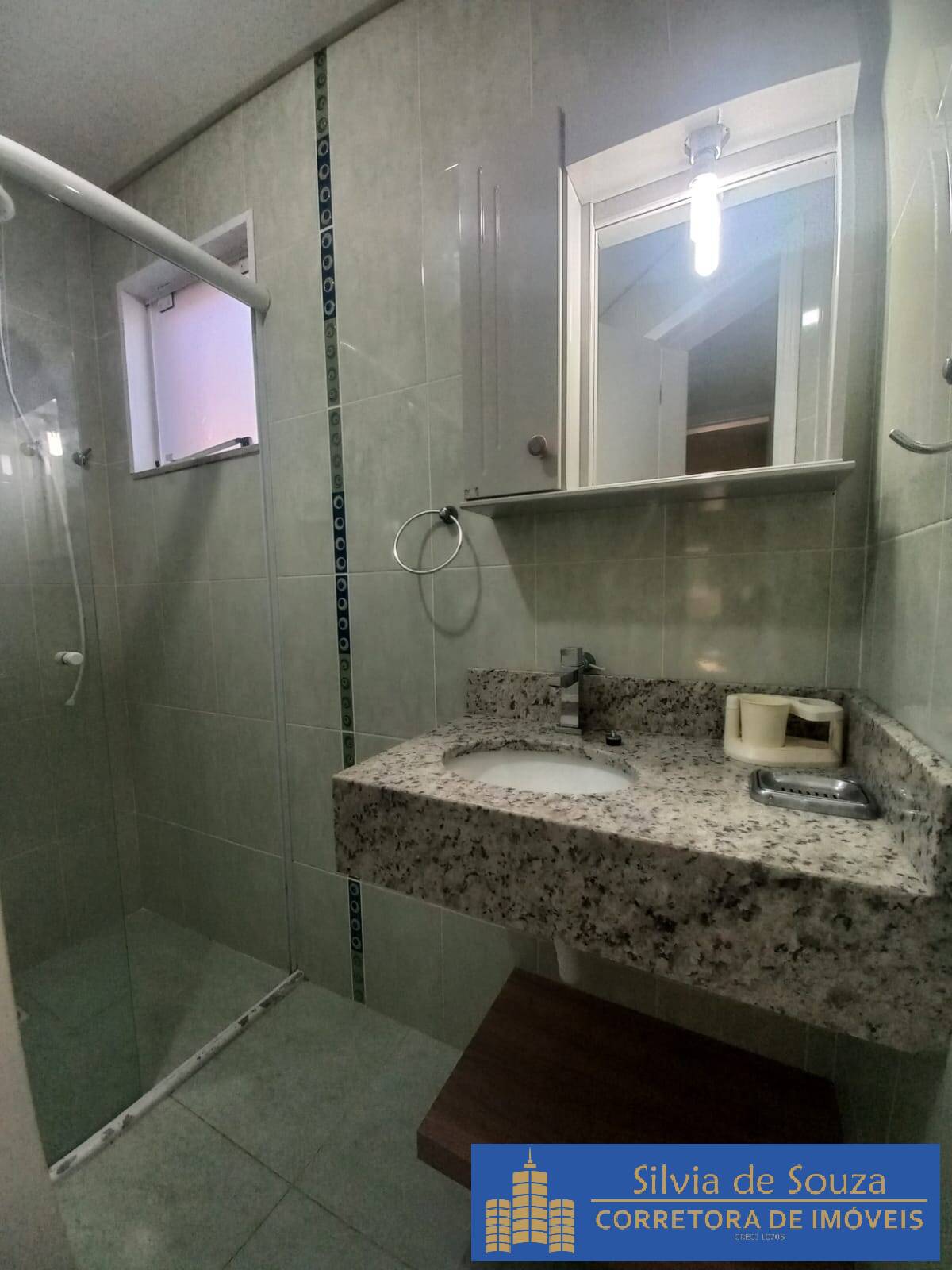 Apartamento para alugar com 2 quartos, 68m² - Foto 9