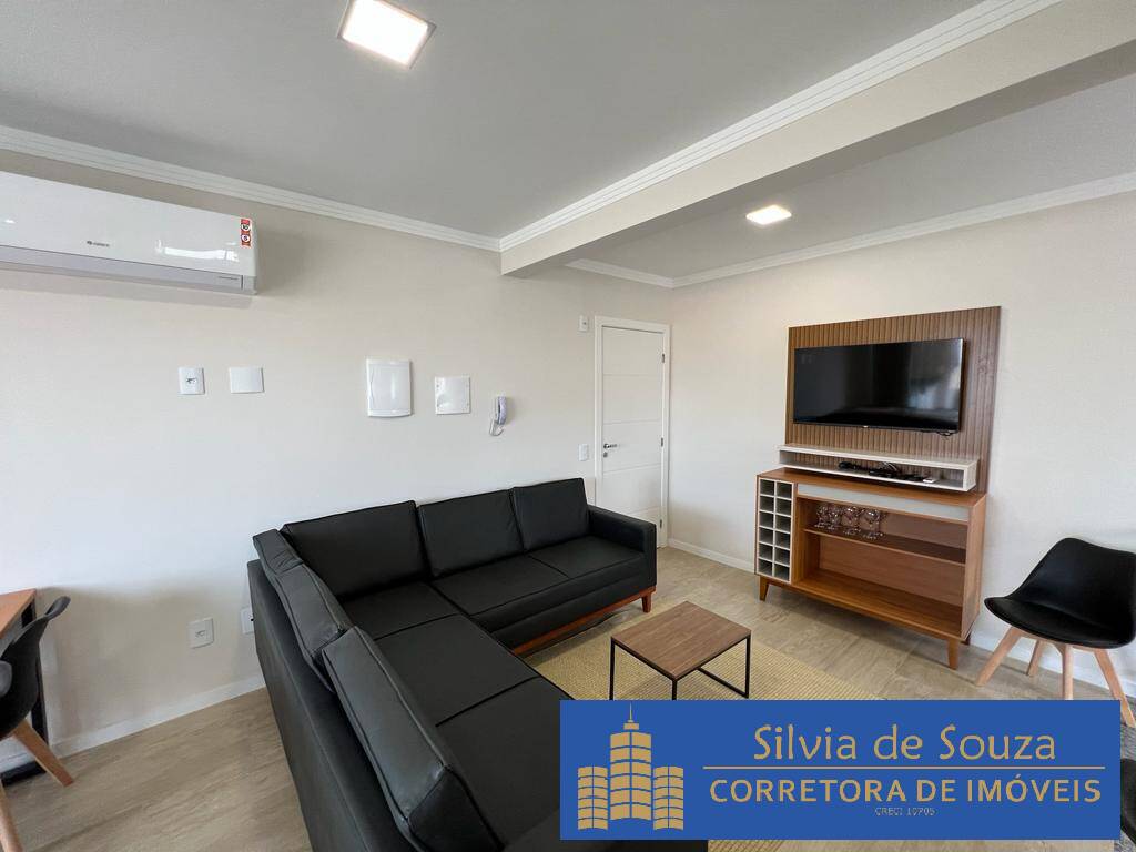 Apartamento à venda com 3 quartos, 135m² - Foto 5