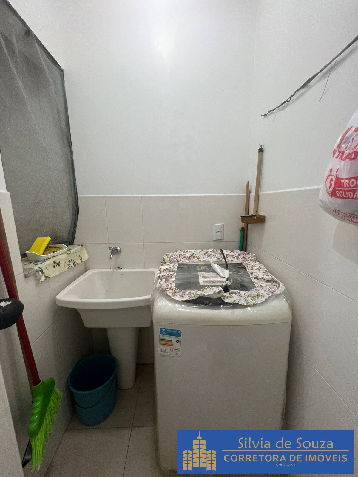 Apartamento à venda com 2 quartos, 65m² - Foto 16