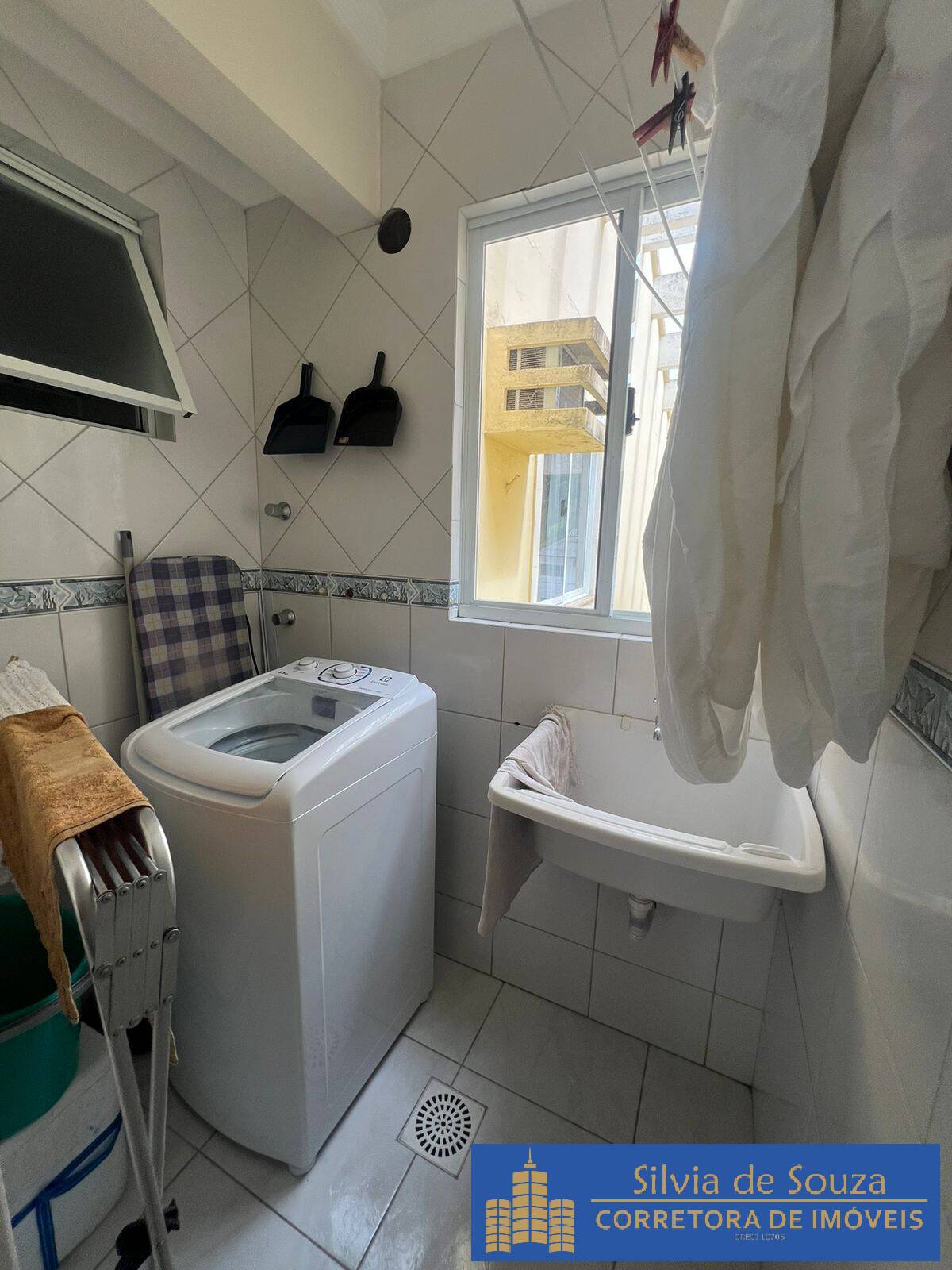 Apartamento à venda com 2 quartos, 65m² - Foto 8