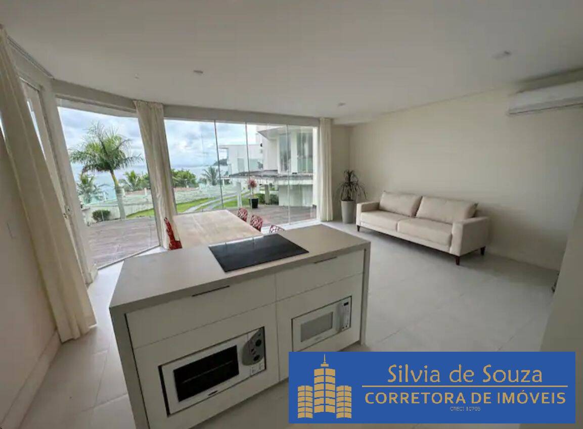 Casa à venda com 4 quartos, 240m² - Foto 13