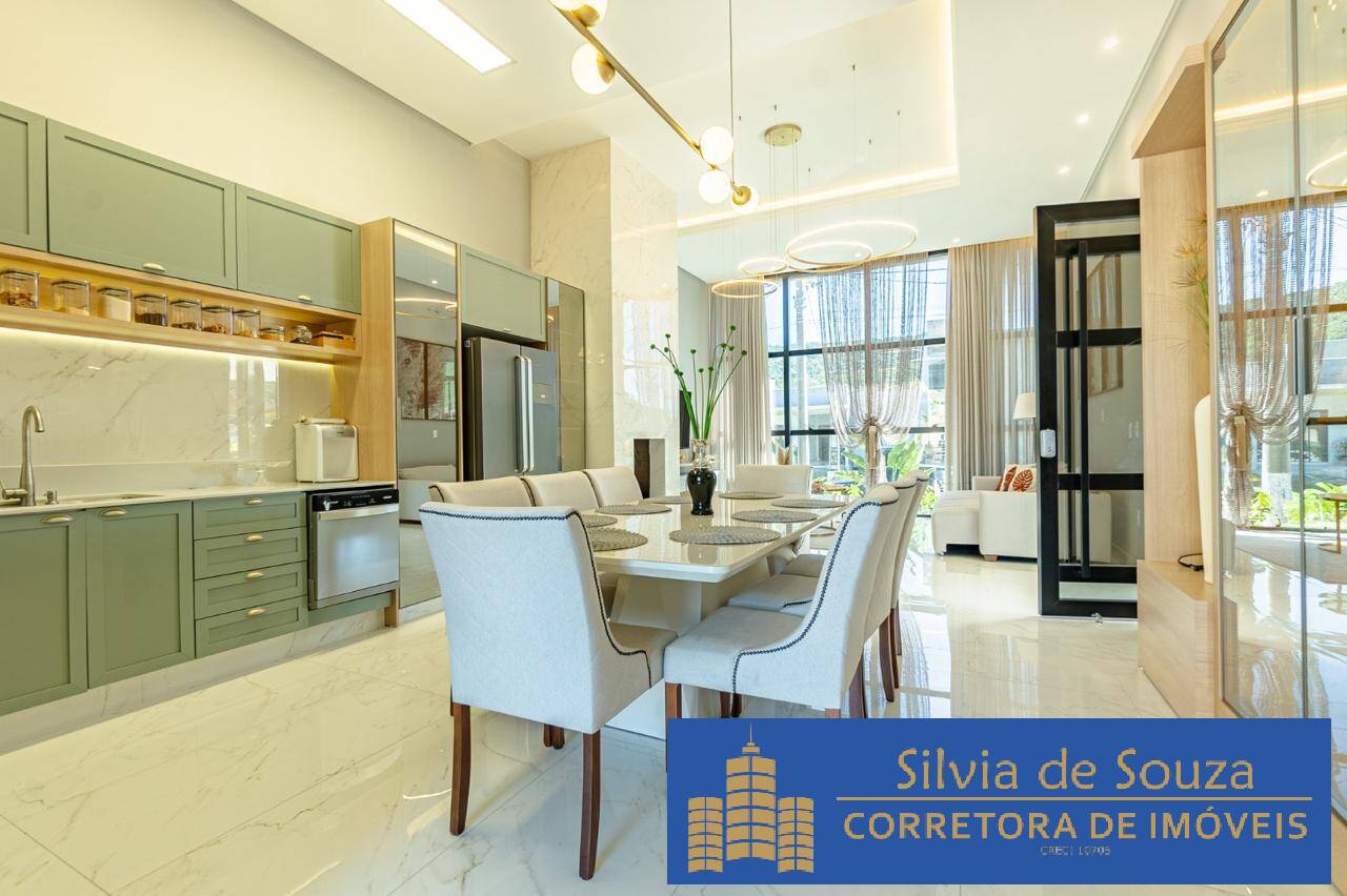 Casa à venda com 3 quartos, 240m² - Foto 8