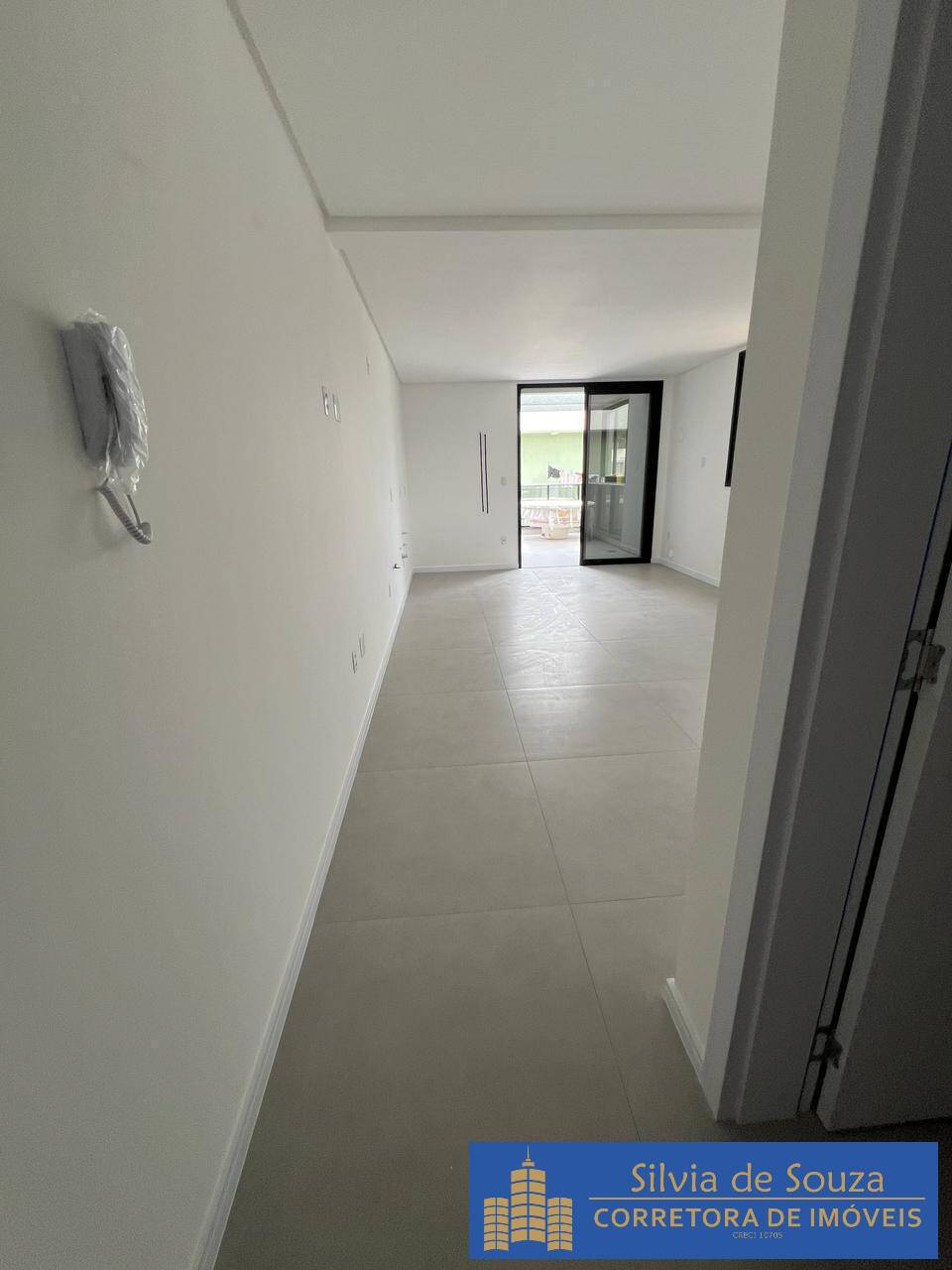 Apartamento à venda com 2 quartos, 99m² - Foto 6