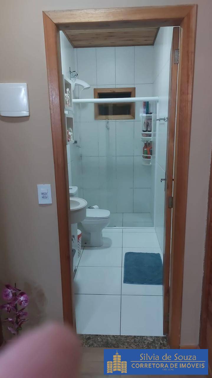 Casa à venda com 3 quartos, 90m² - Foto 21