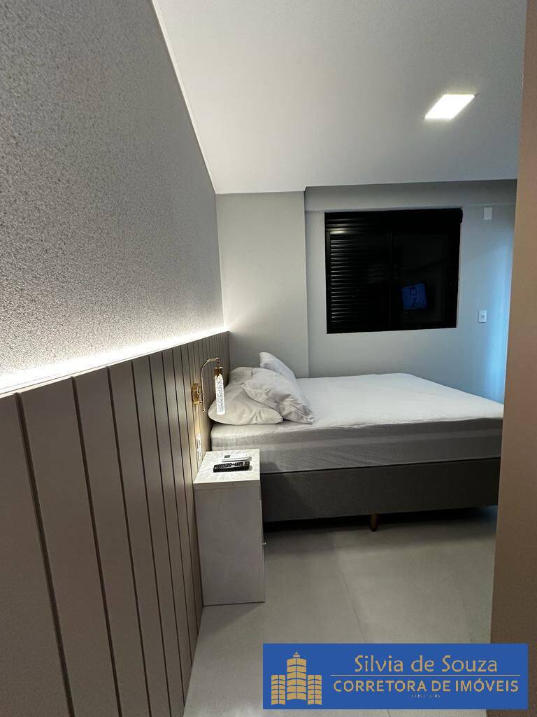 Apartamento à venda com 2 quartos, 81m² - Foto 12