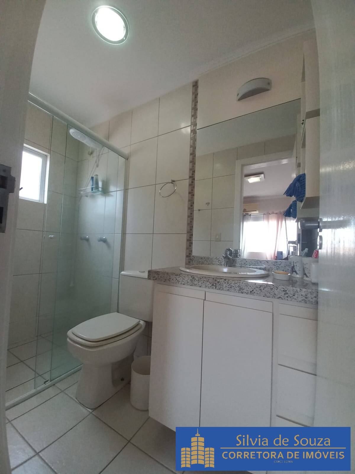 Apartamento à venda com 2 quartos, 68m² - Foto 9