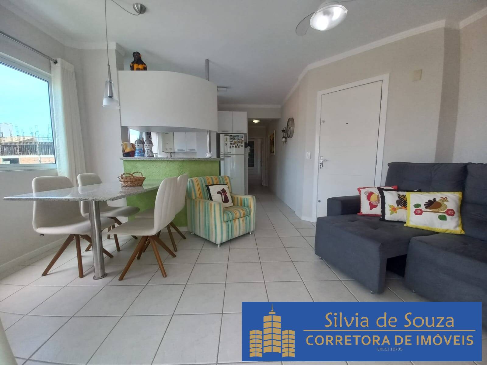 Apartamento à venda com 2 quartos, 68m² - Foto 1